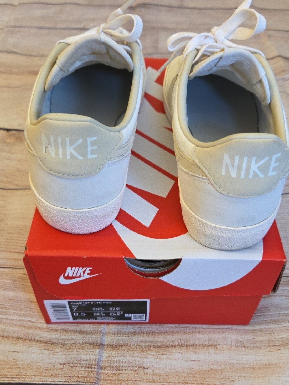 Nike Cream/White Retro Low-Top Sneakers - Picture 4 of 4